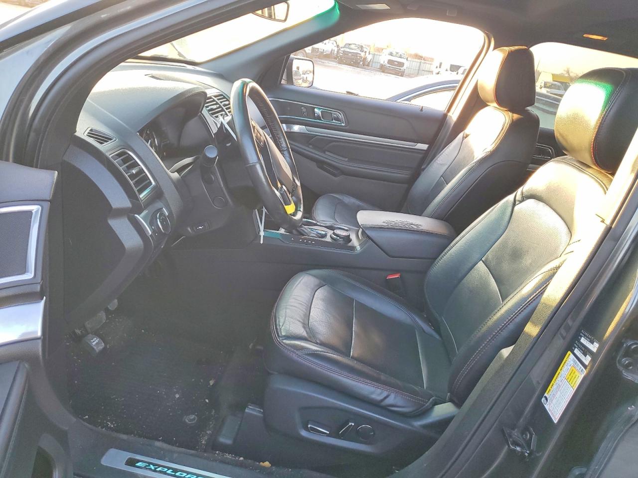 Ford Explorer Sport