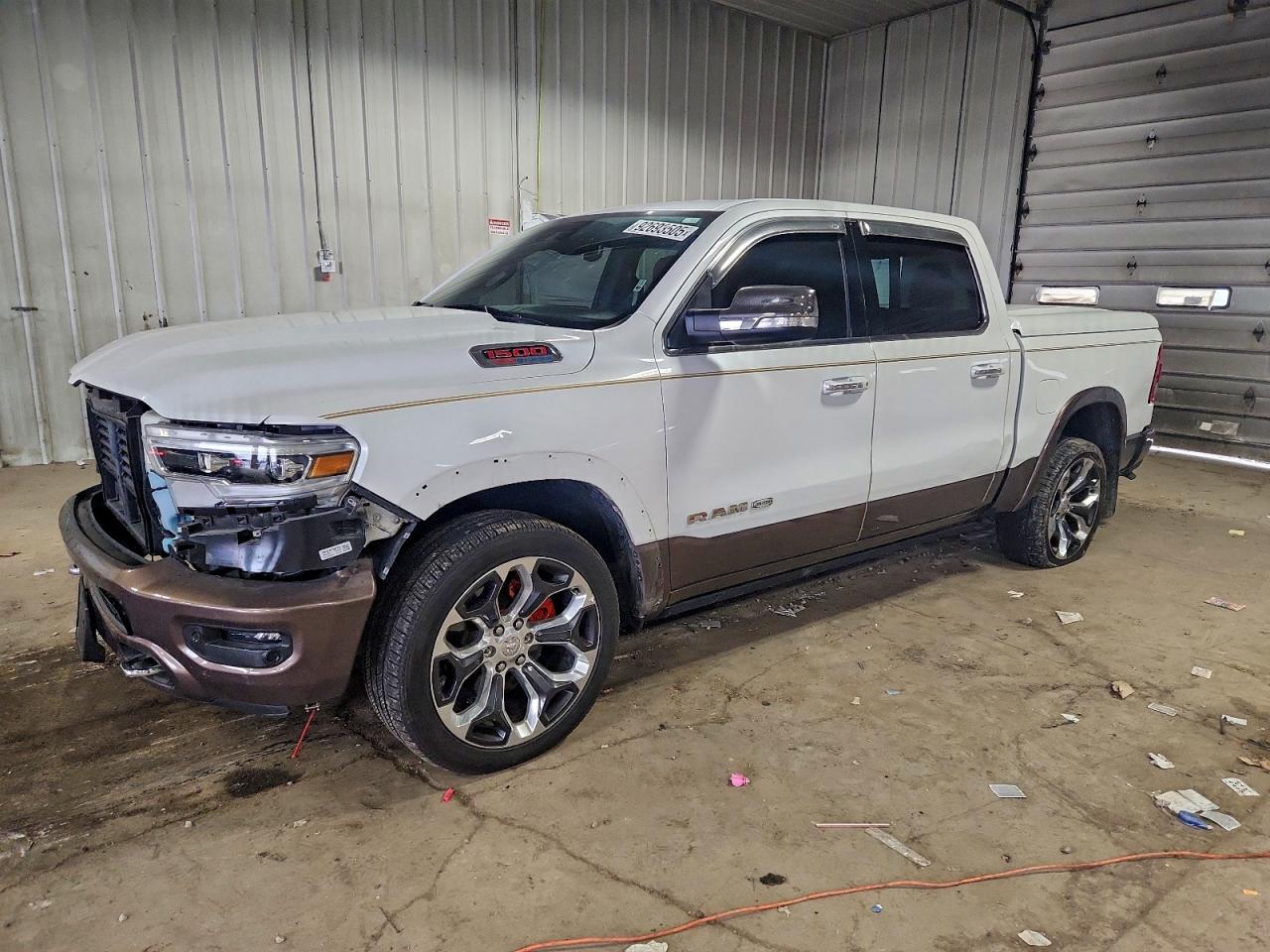 Salvage Ram 1500 Image