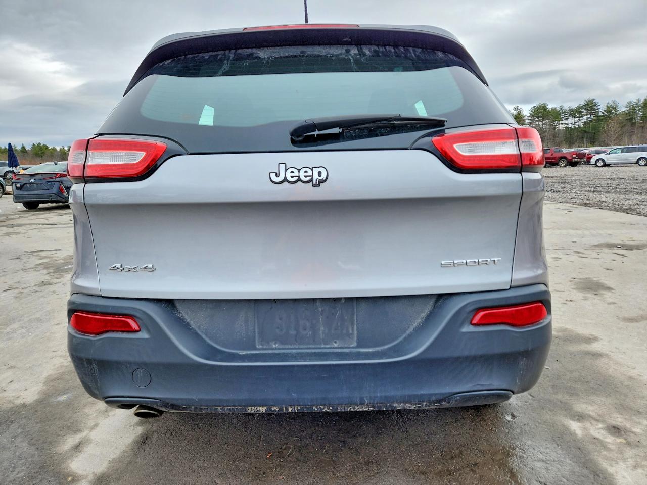 Jeep Cherokee Sport