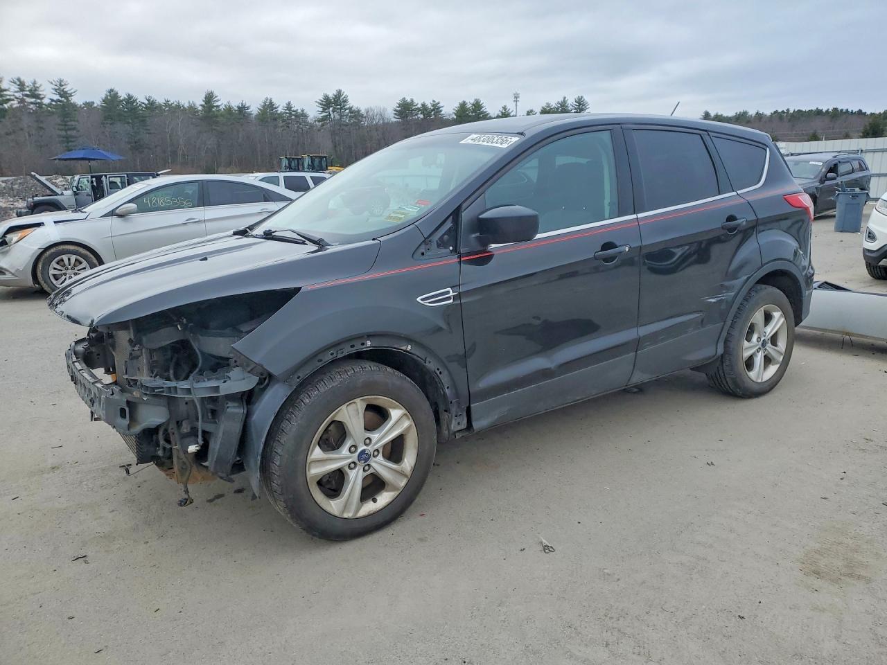 Salvage Ford Escape Image