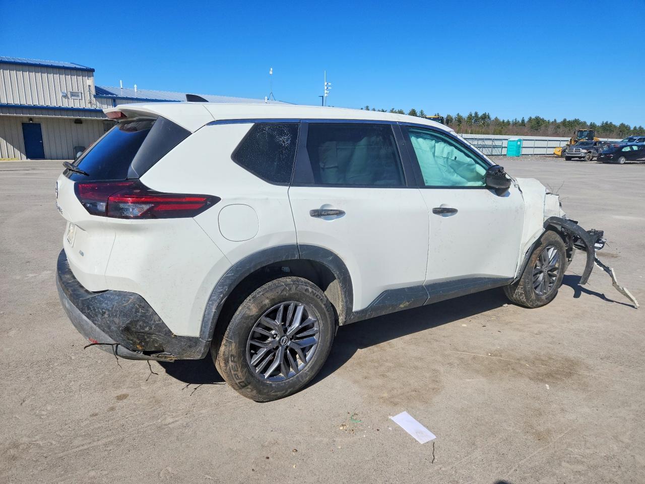 Nissan Rogue S