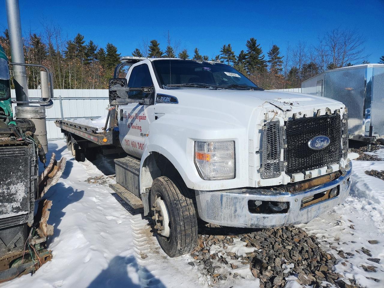 Salvage Ford F-650 Image