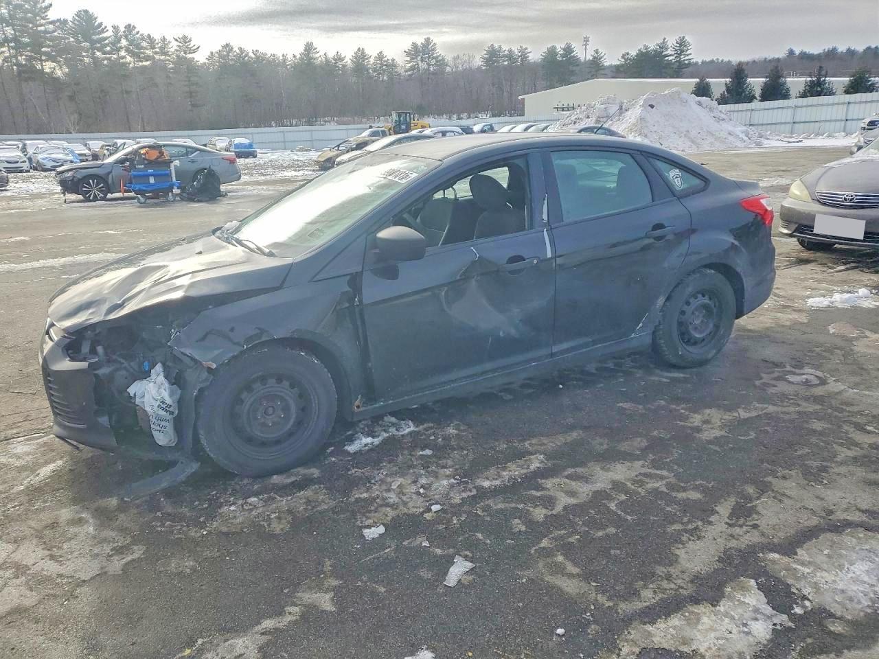 Salvage Ford Focus Image