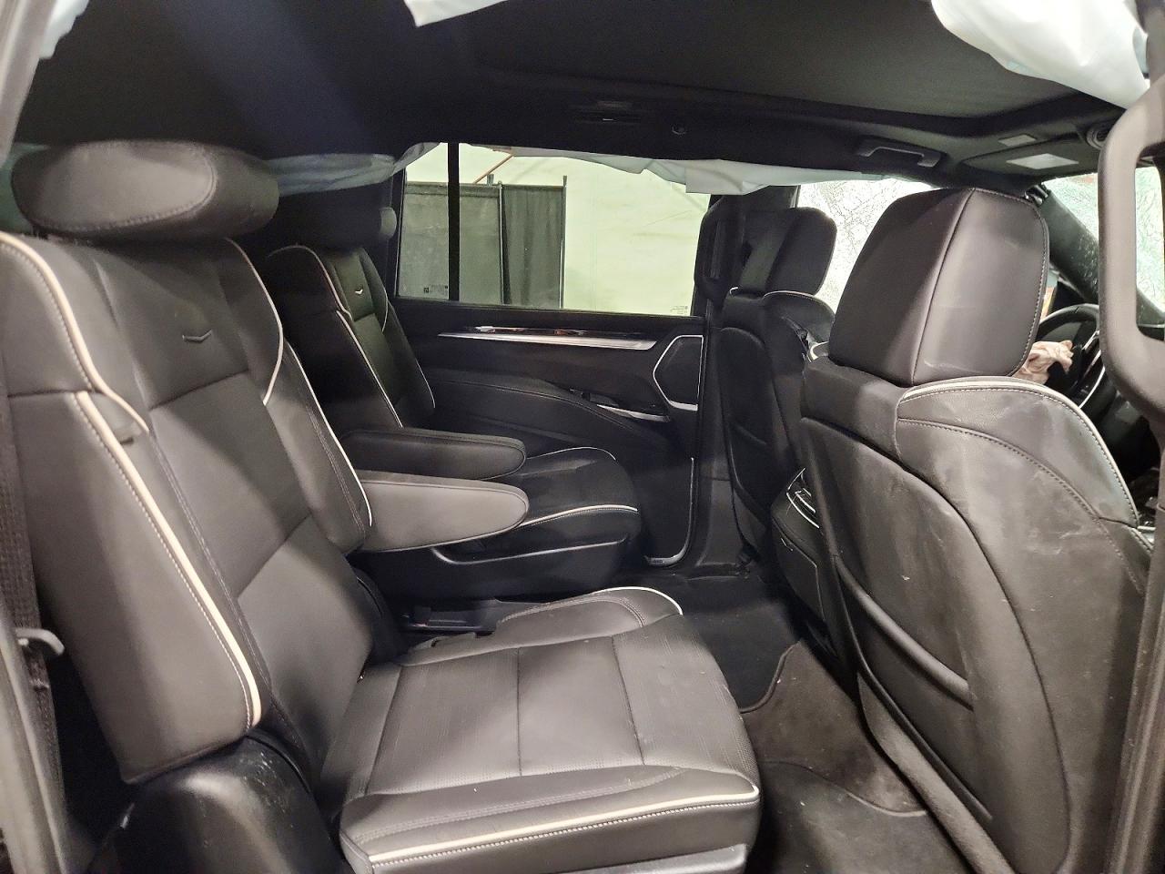 Cadillac Escalade Esv Sport