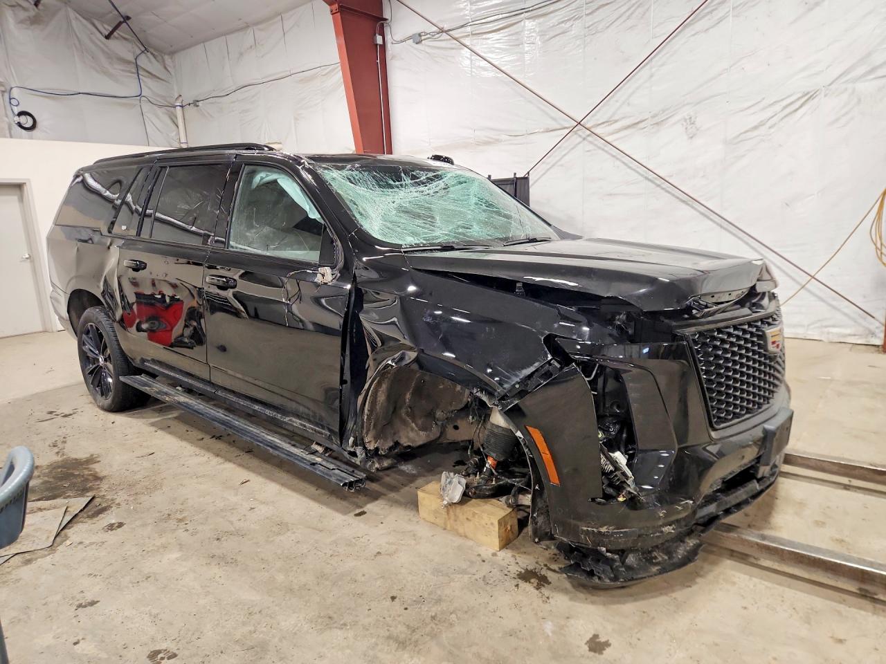 Cadillac Escalade Esv Sport