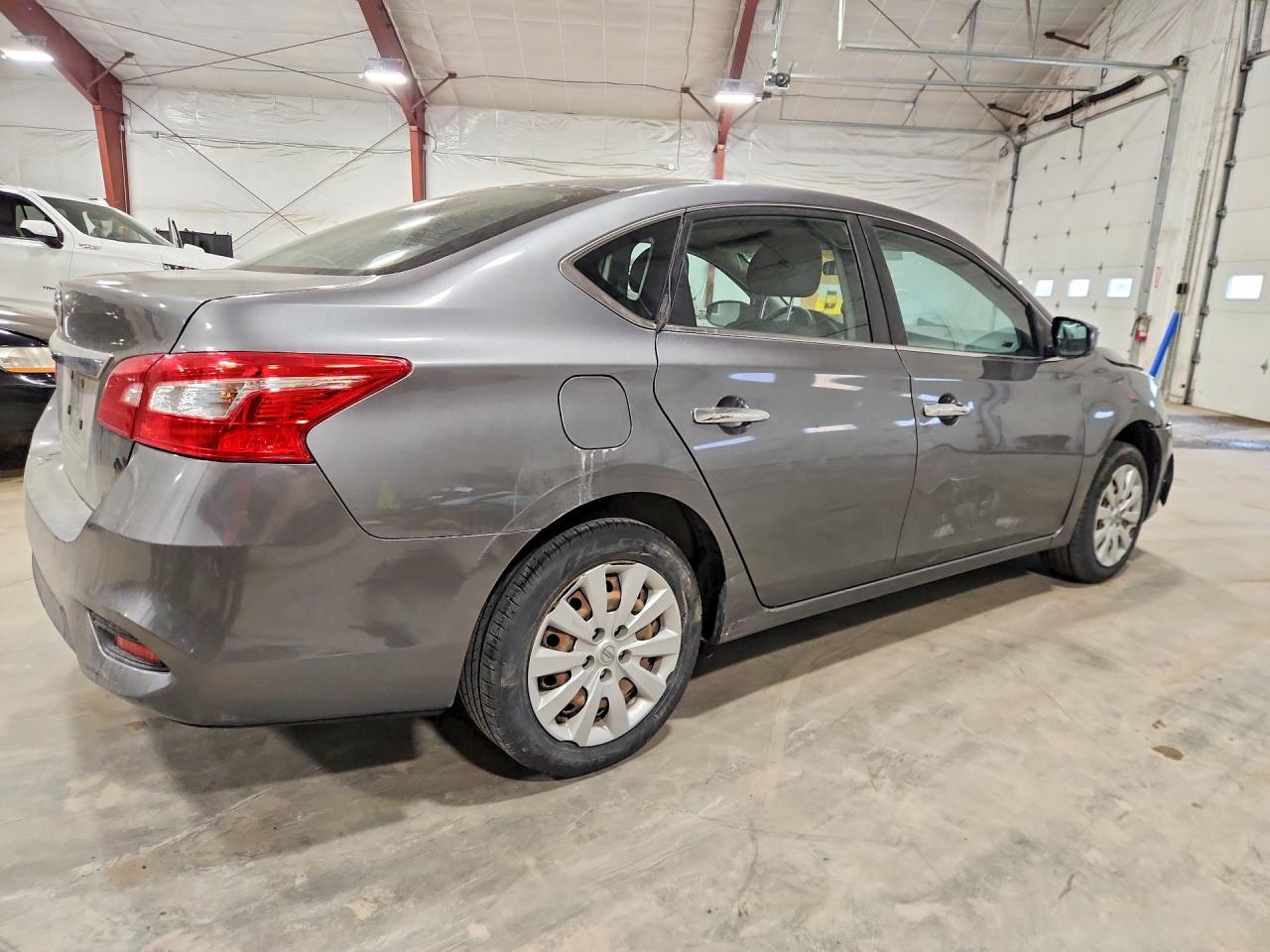 Nissan Sentra S