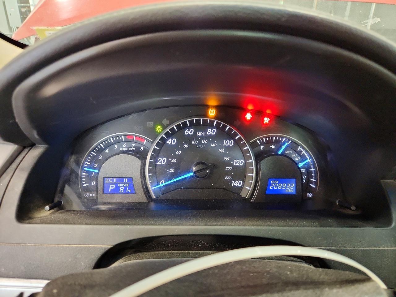 Toyota Camry Le