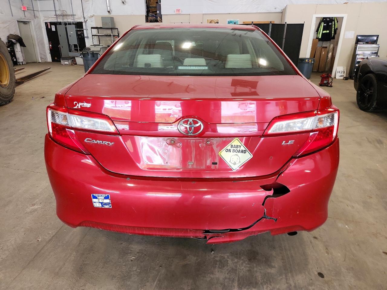 Toyota Camry Le