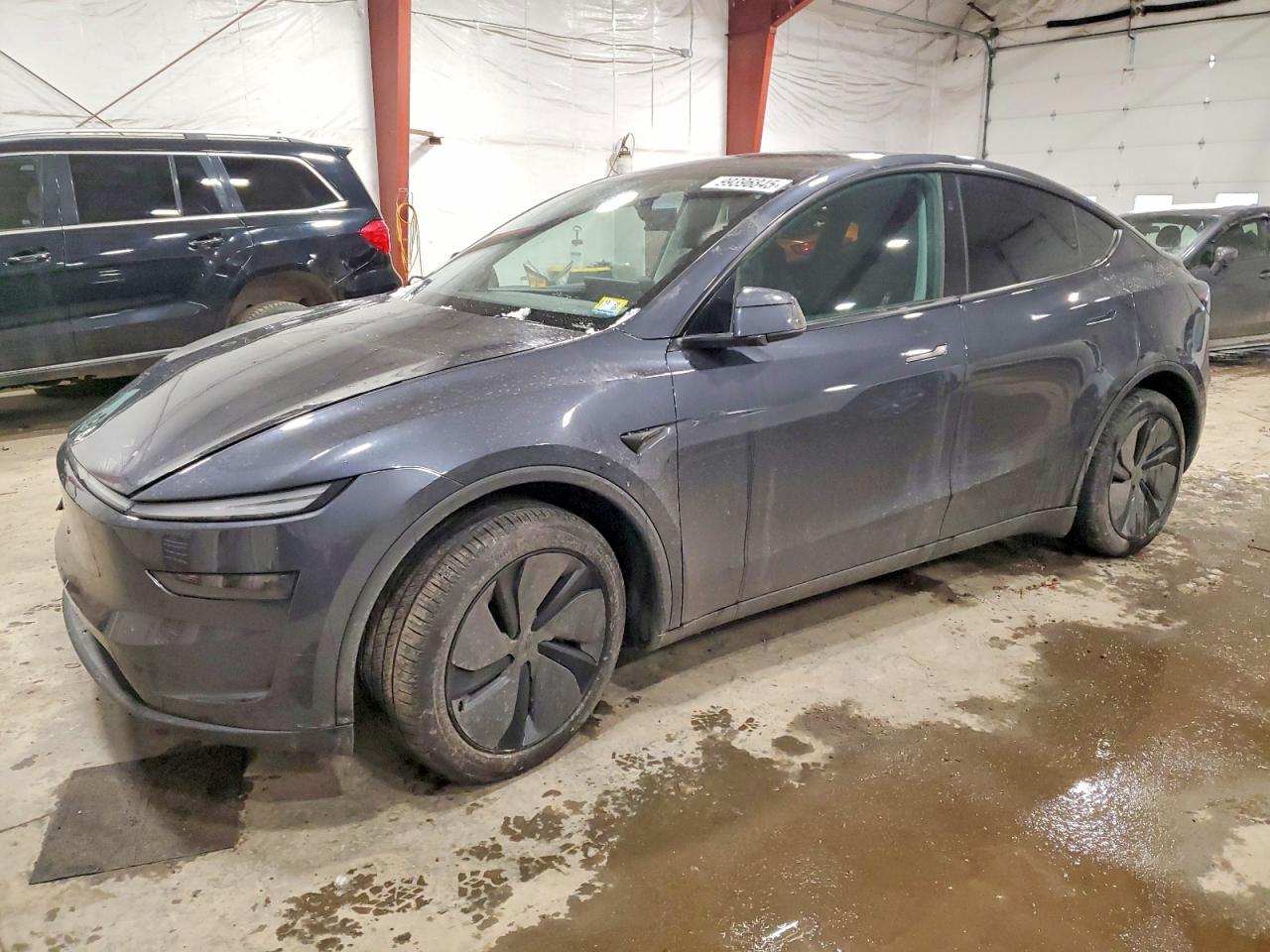 Salvage Tesla Model Y Image