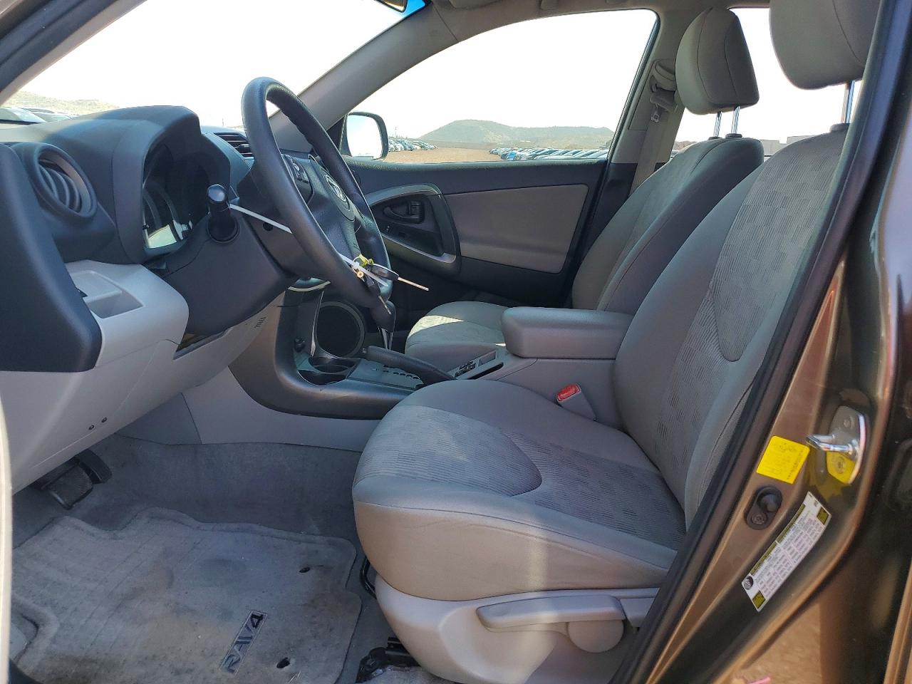 Toyota RAV4 Base