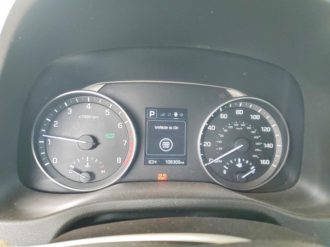 Hyundai ELANTRA Value Edition