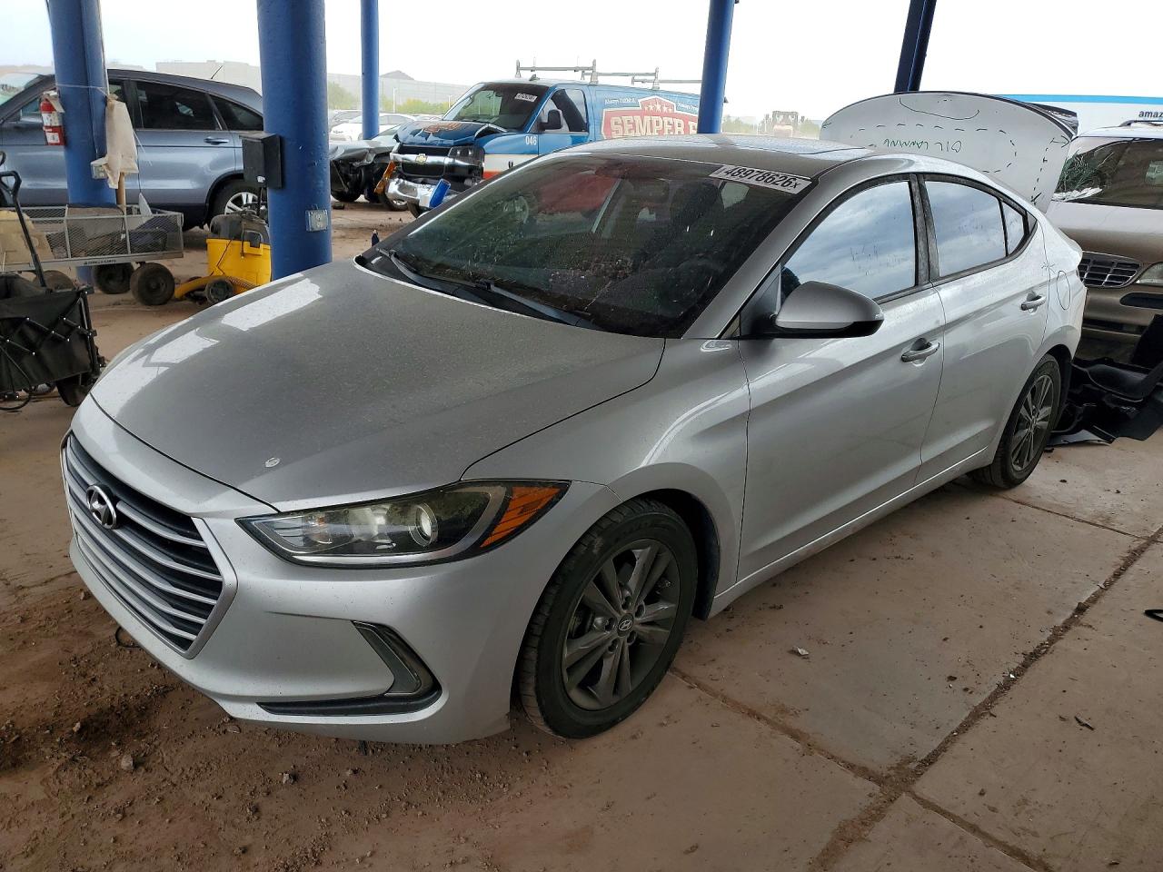 Salvage Hyundai ELANTRA Image