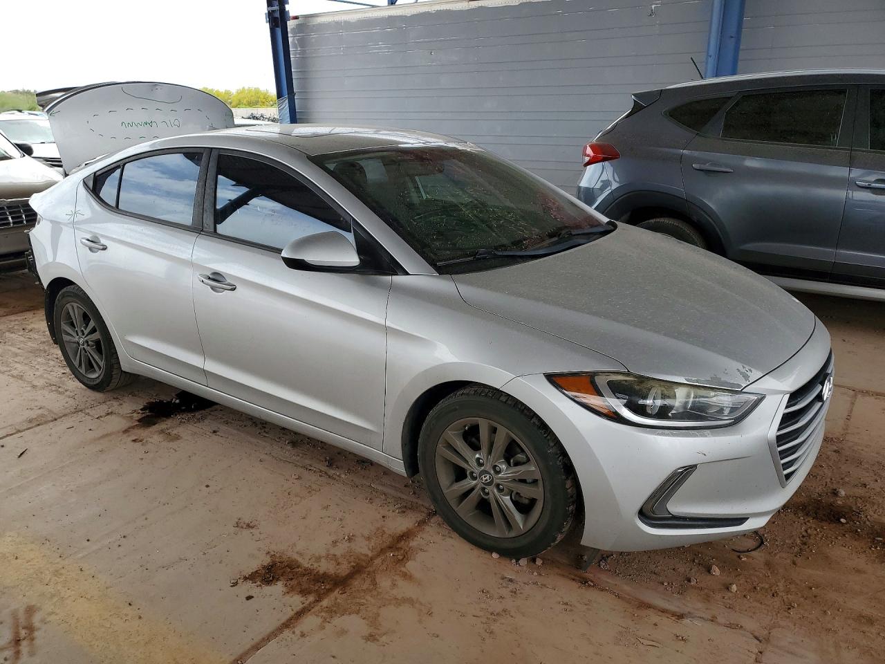 Hyundai ELANTRA Value Edition