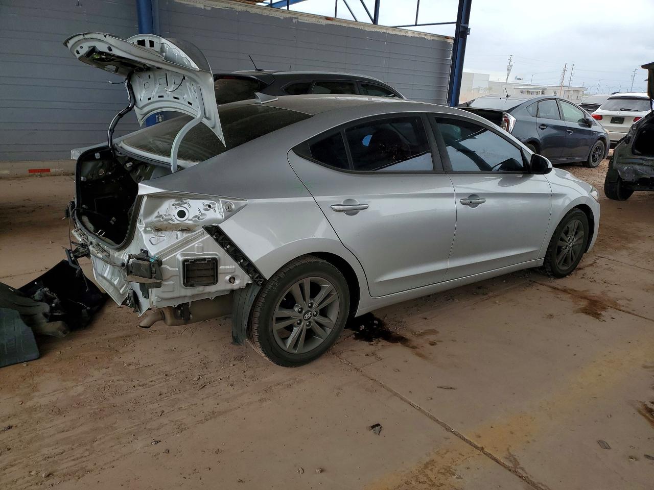 Hyundai ELANTRA Value Edition