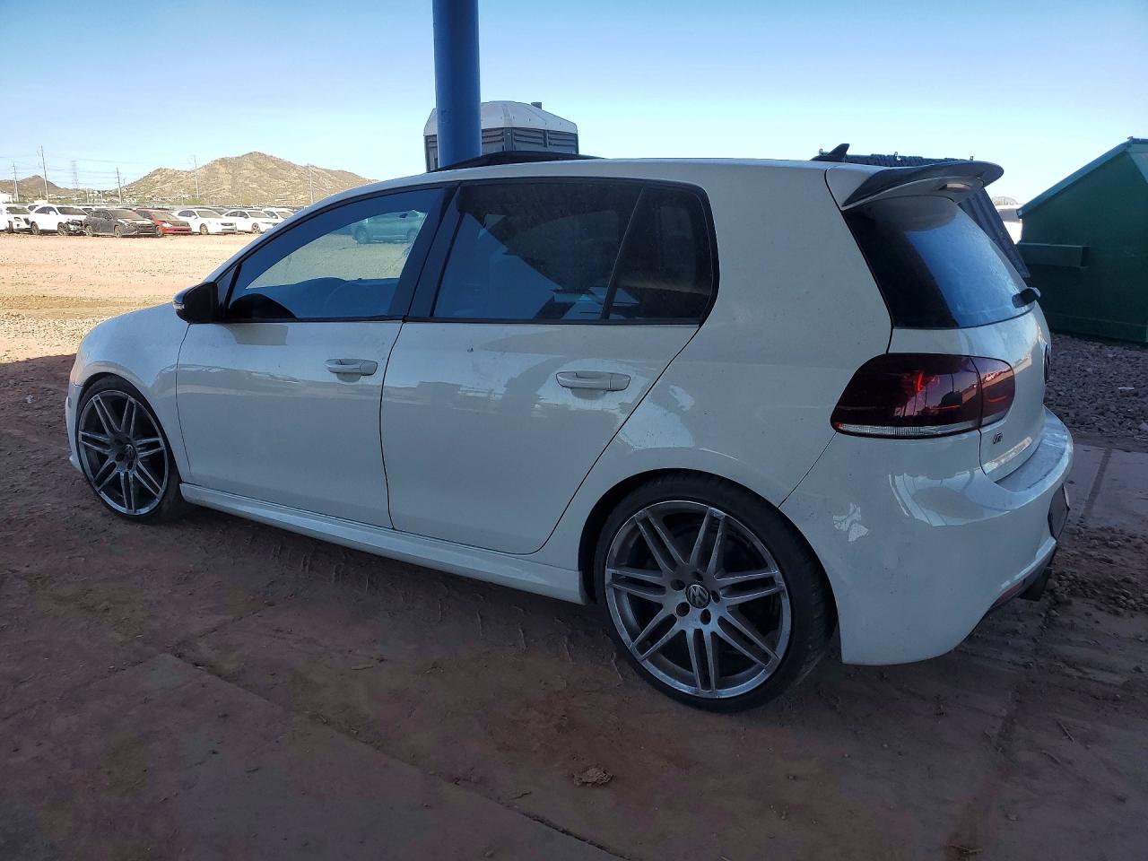 Volkswagen Golf R