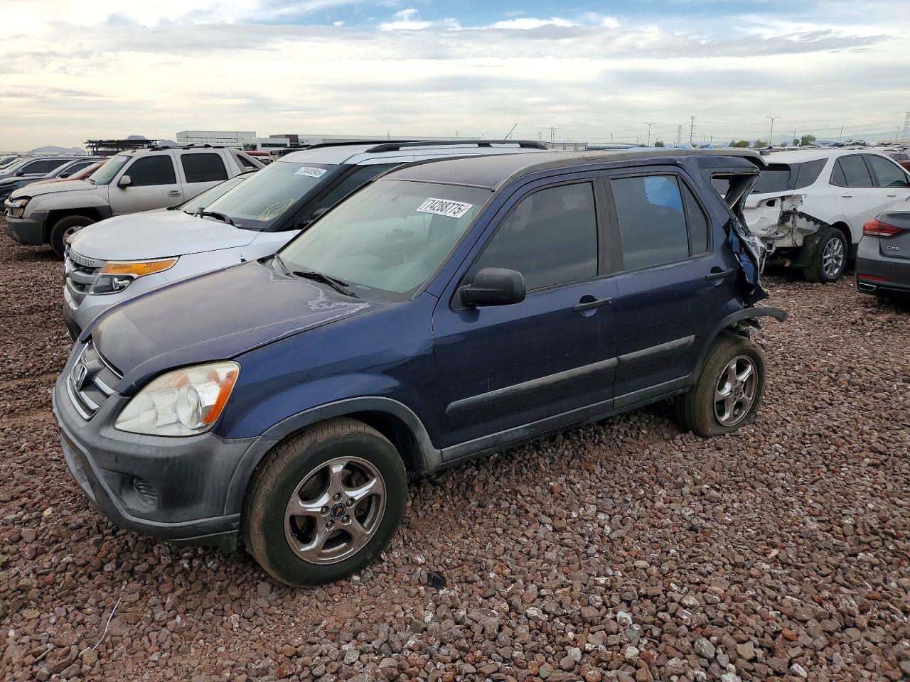 Salvage Honda Crv Image