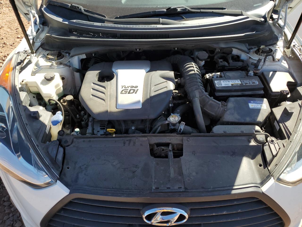 Hyundai VELOSTER Turbo