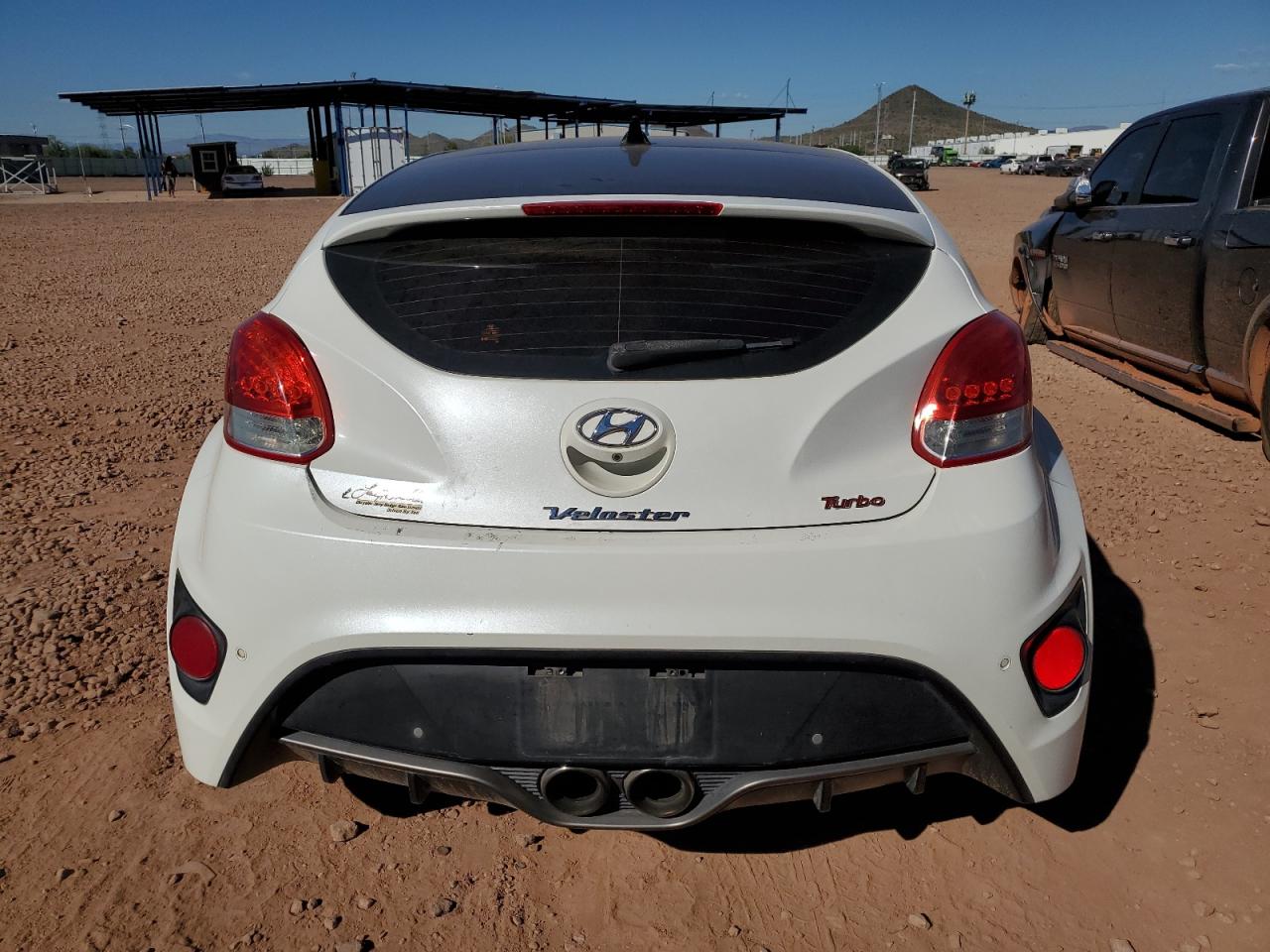 Hyundai VELOSTER Turbo