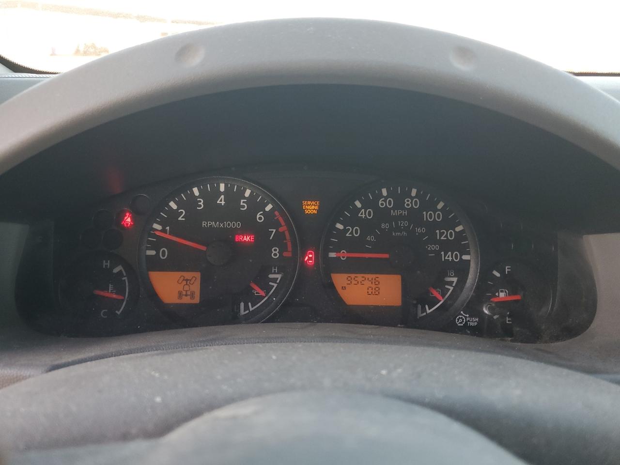 Nissan Frontier Se V6