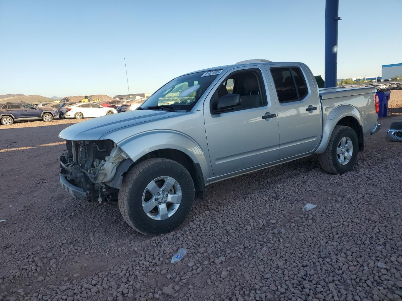 Salvage Nissan Frontier Image