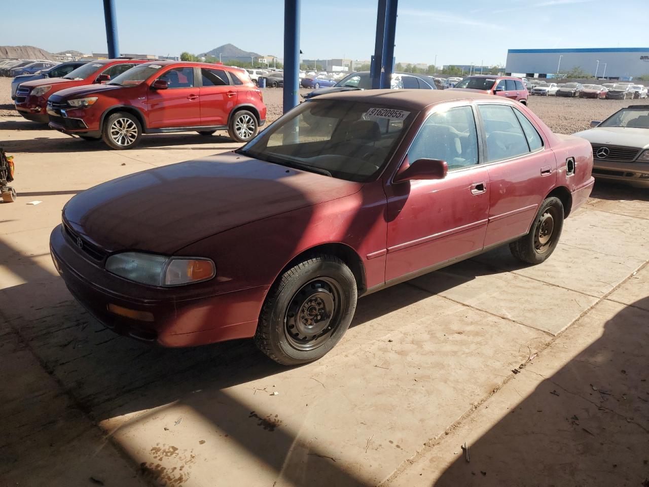 Salvage Toyota Camry Image