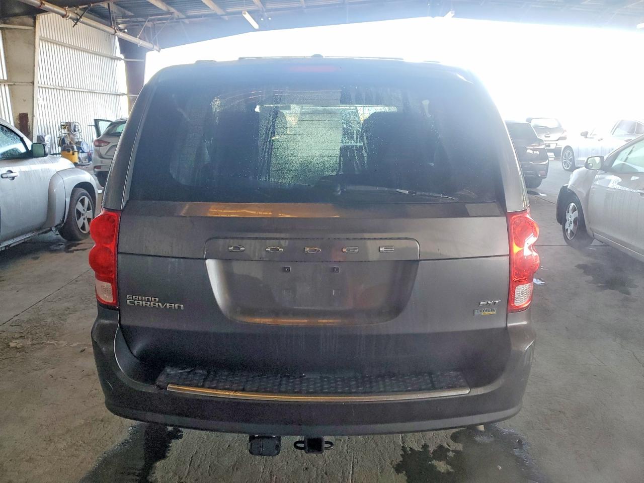 Dodge Caravan Sxt