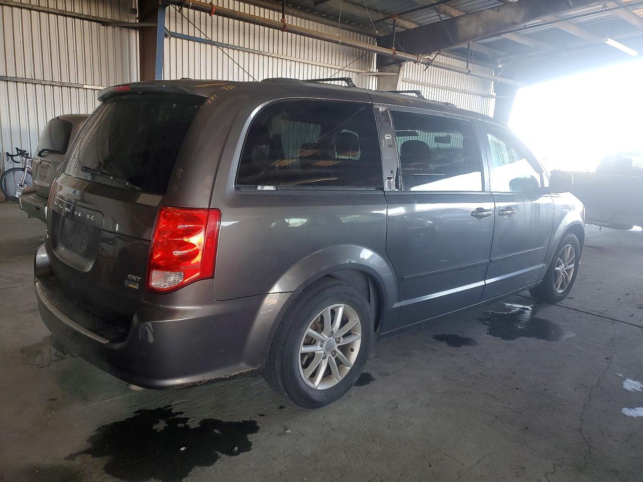 Dodge Caravan Sxt