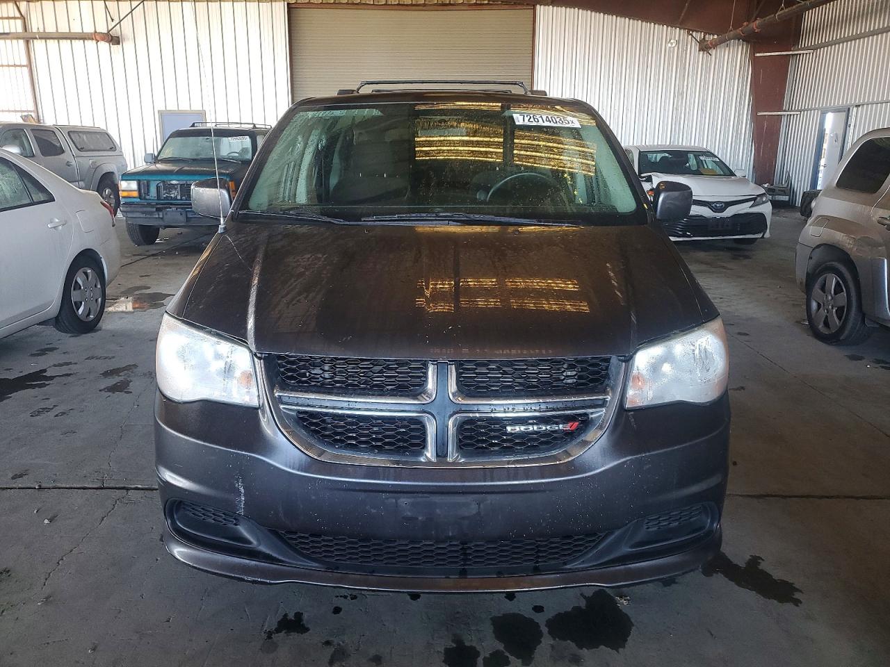 Dodge Caravan Sxt