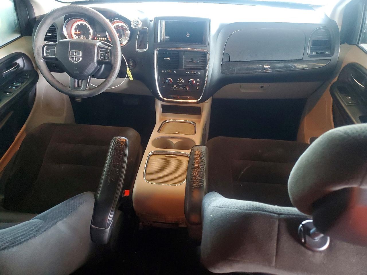Dodge Caravan Sxt