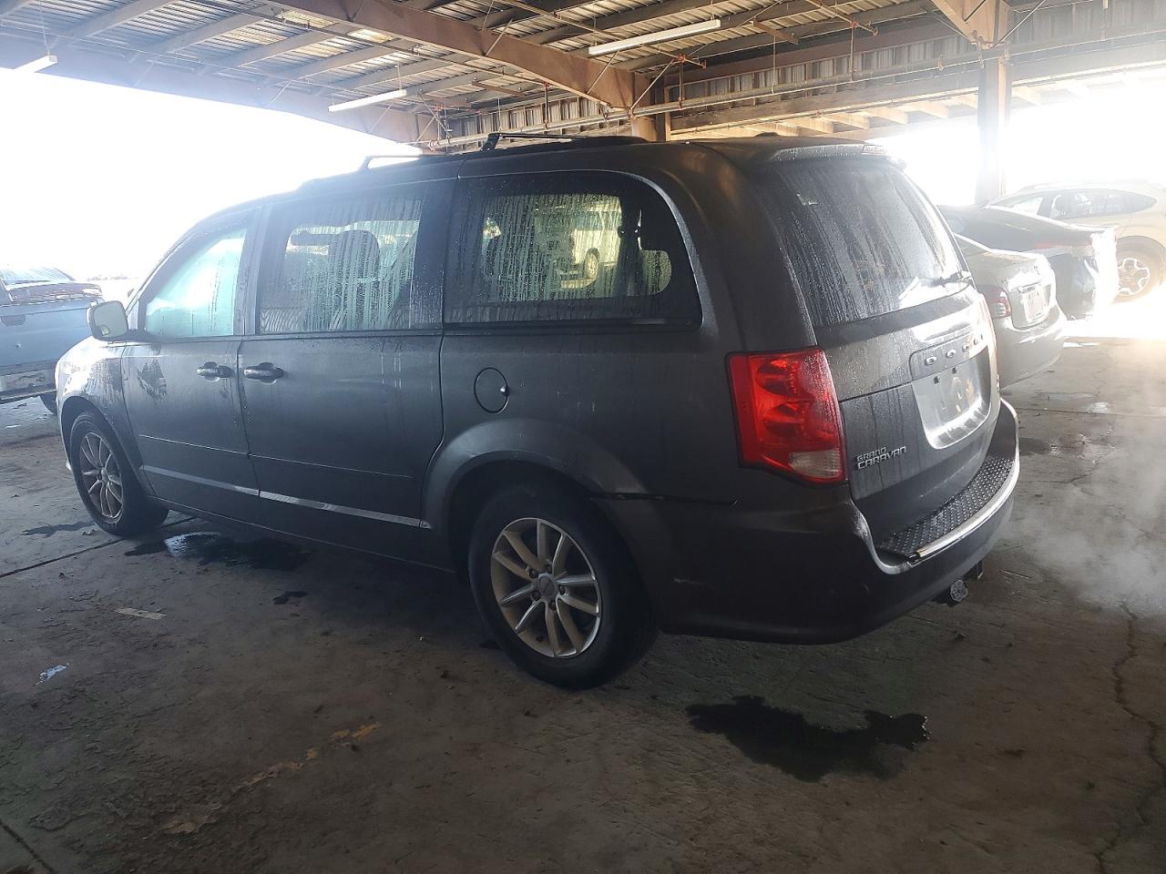 Dodge Caravan Sxt