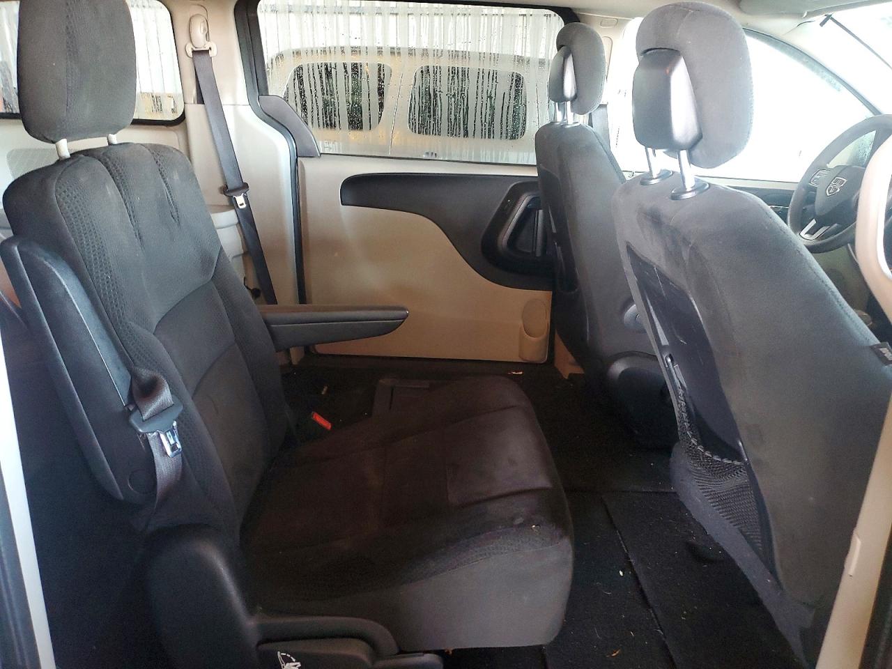 Dodge Caravan Sxt