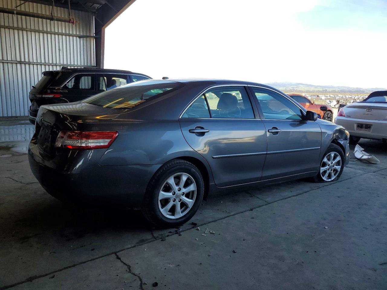 Toyota Camry Base