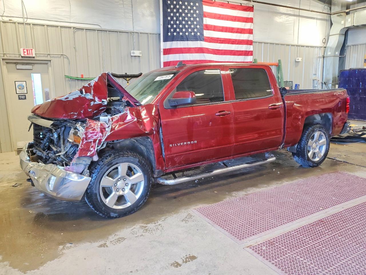 Salvage Chevrolet Silverado Image