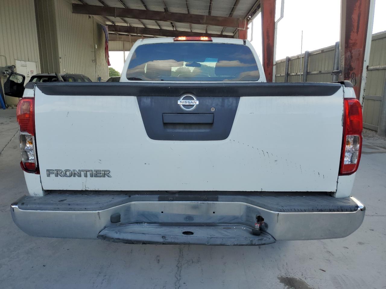 Nissan Frontier S