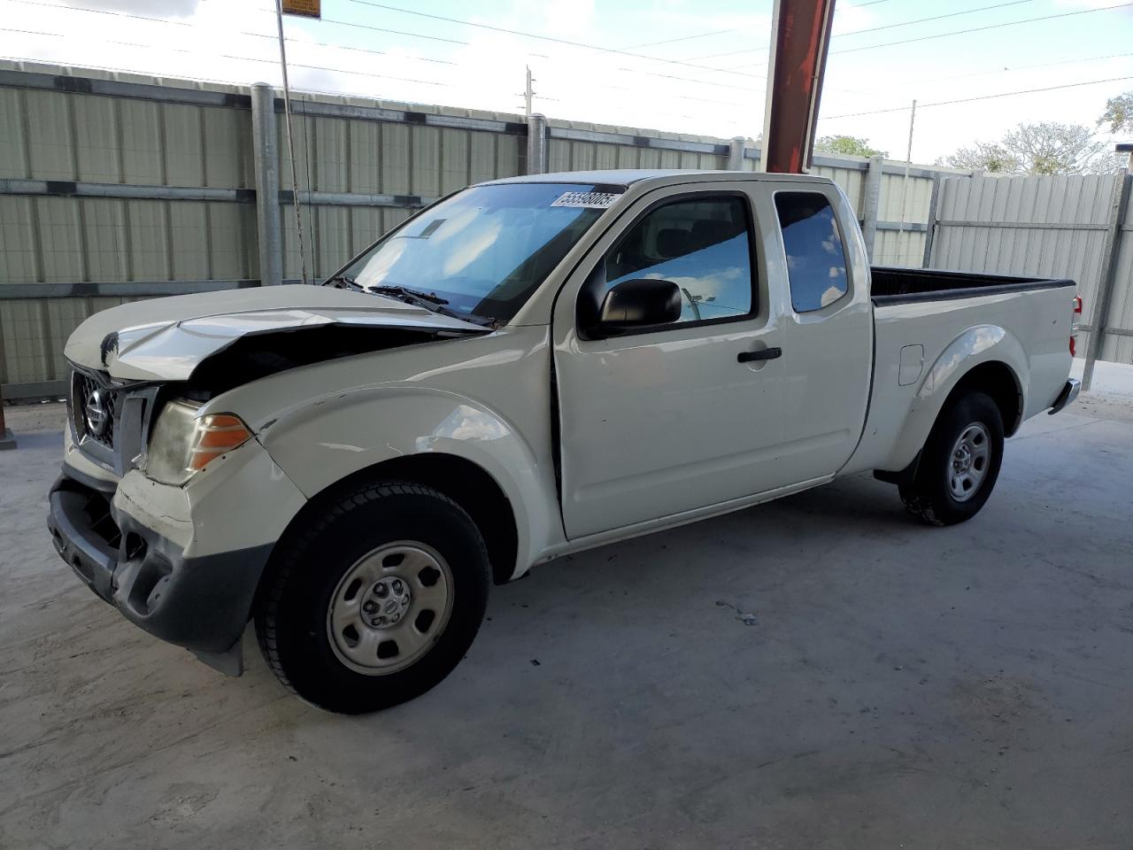 Salvage Nissan Frontier Image