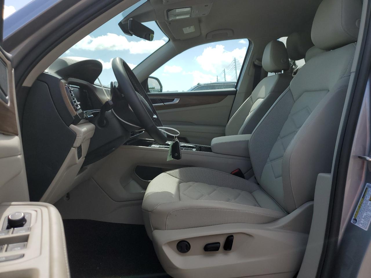 Volkswagen Atlas Se