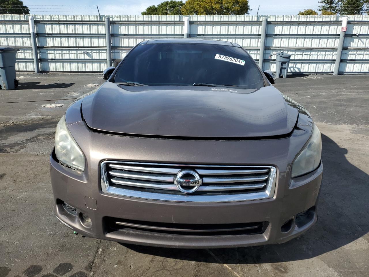 Nissan Maxima S