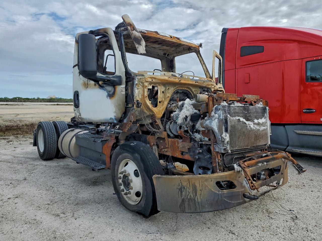 Salvage International Rh613 Image