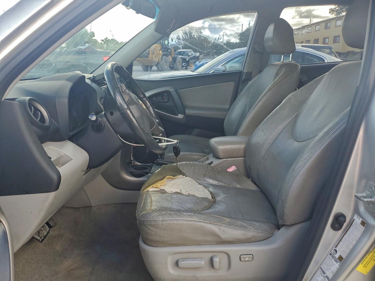 Toyota RAV4 Limited