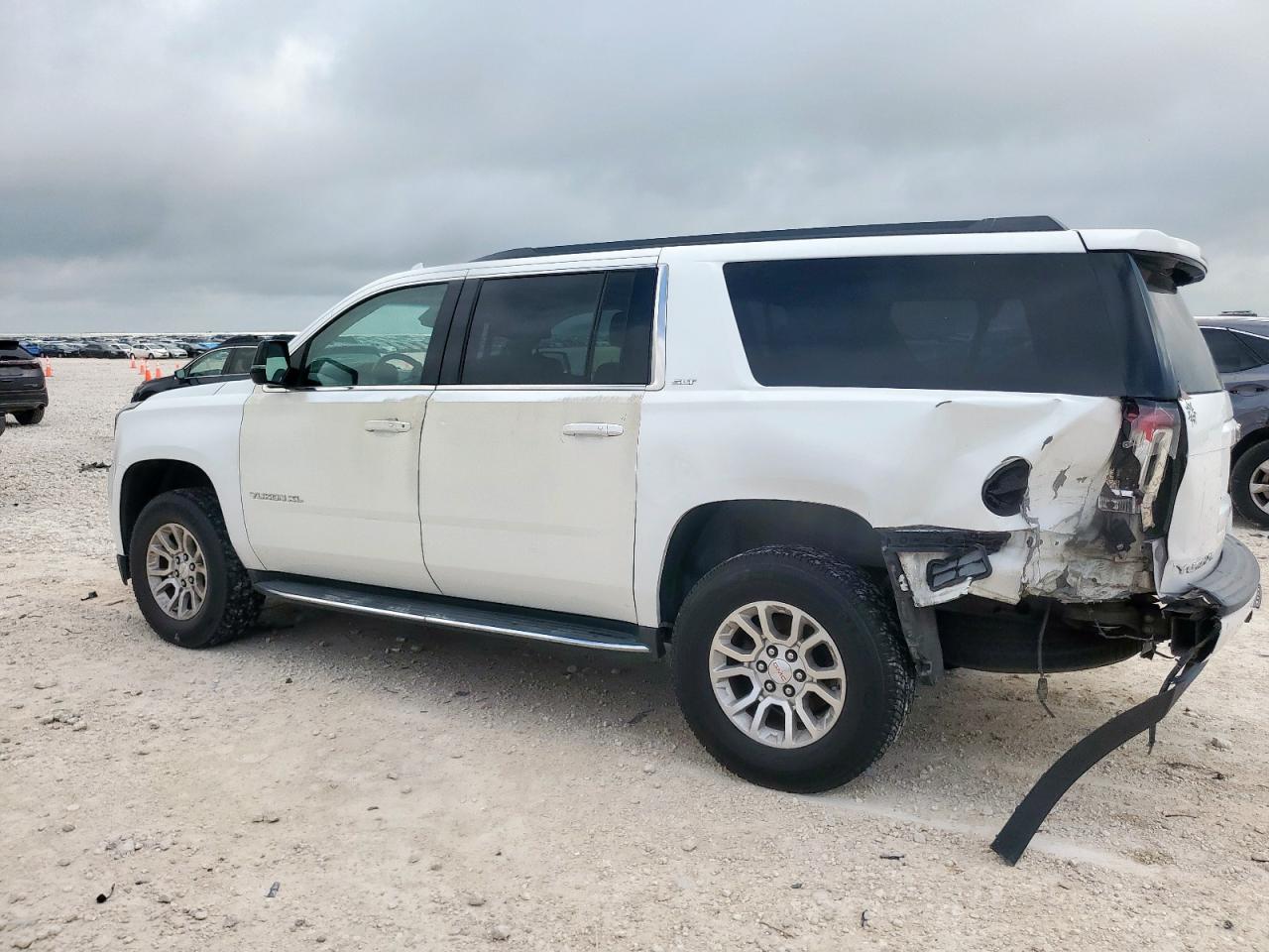 GMC Yukon K1500 Slt