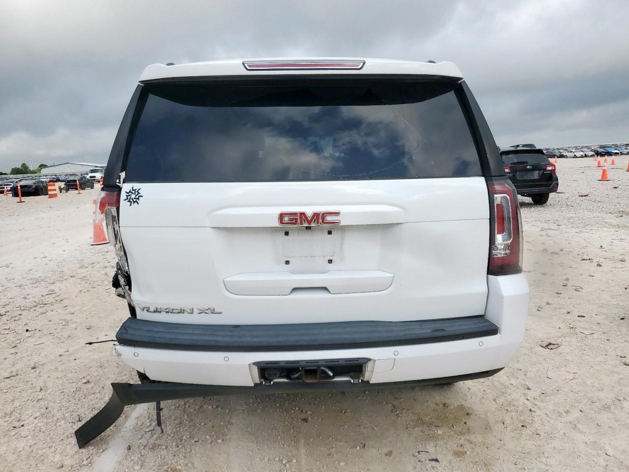 GMC Yukon K1500 Slt