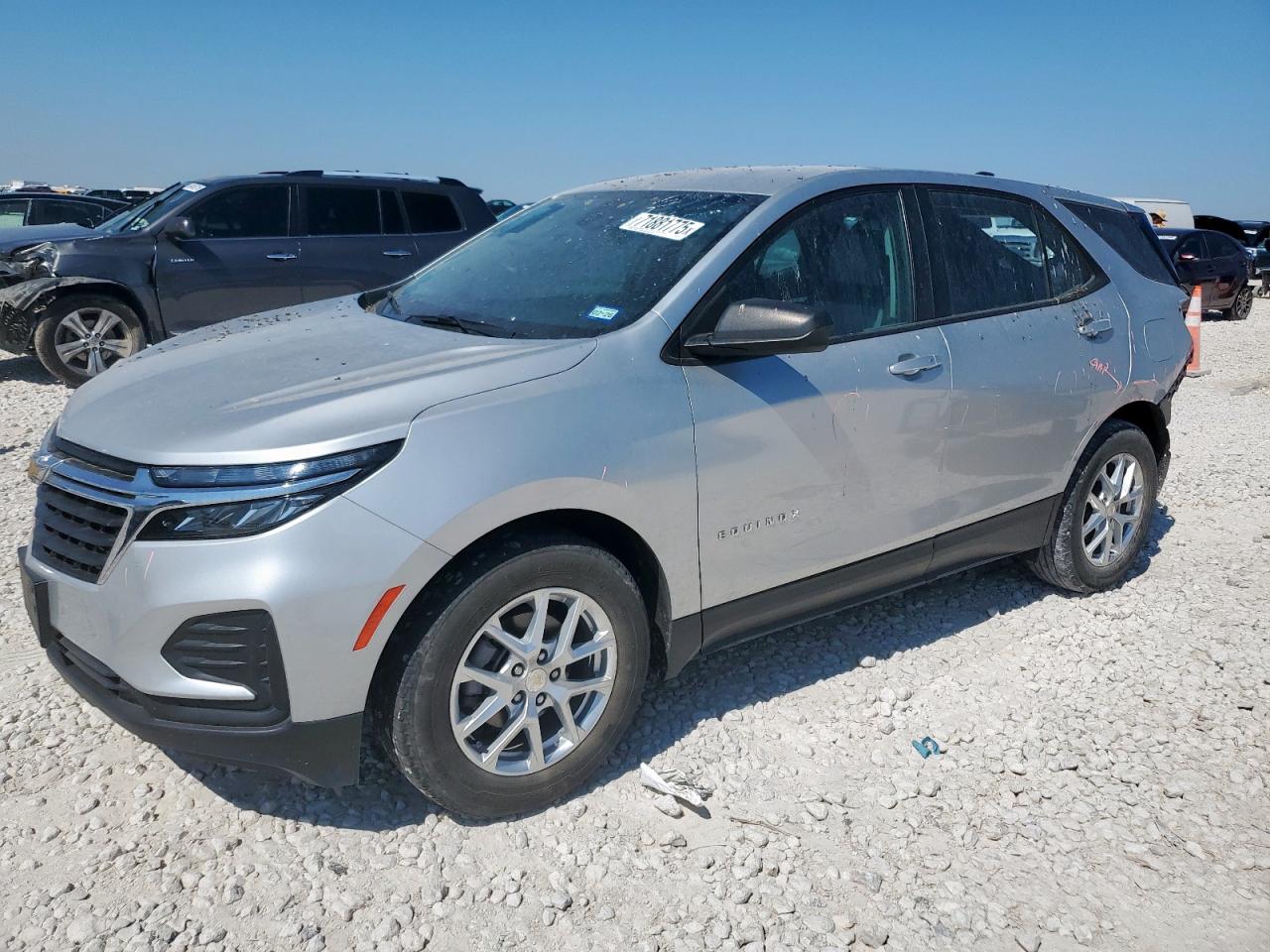 Salvage Chevrolet Equinox Image