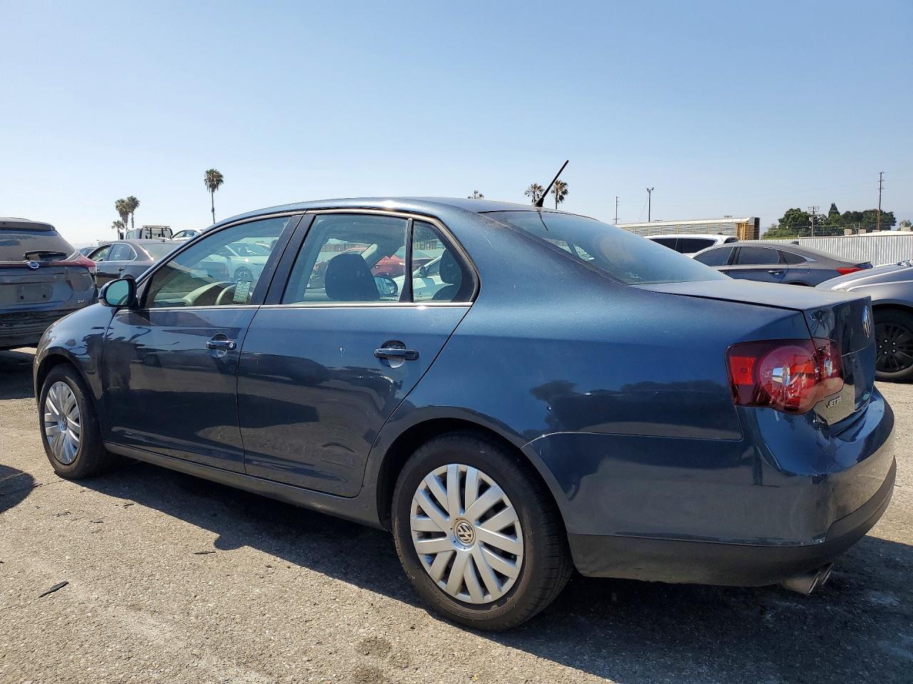 Volkswagen Jetta S