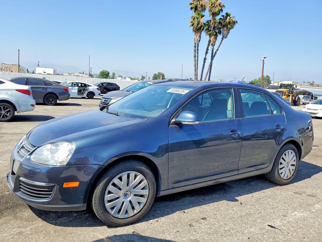Salvage Volkswagen Jetta Image
