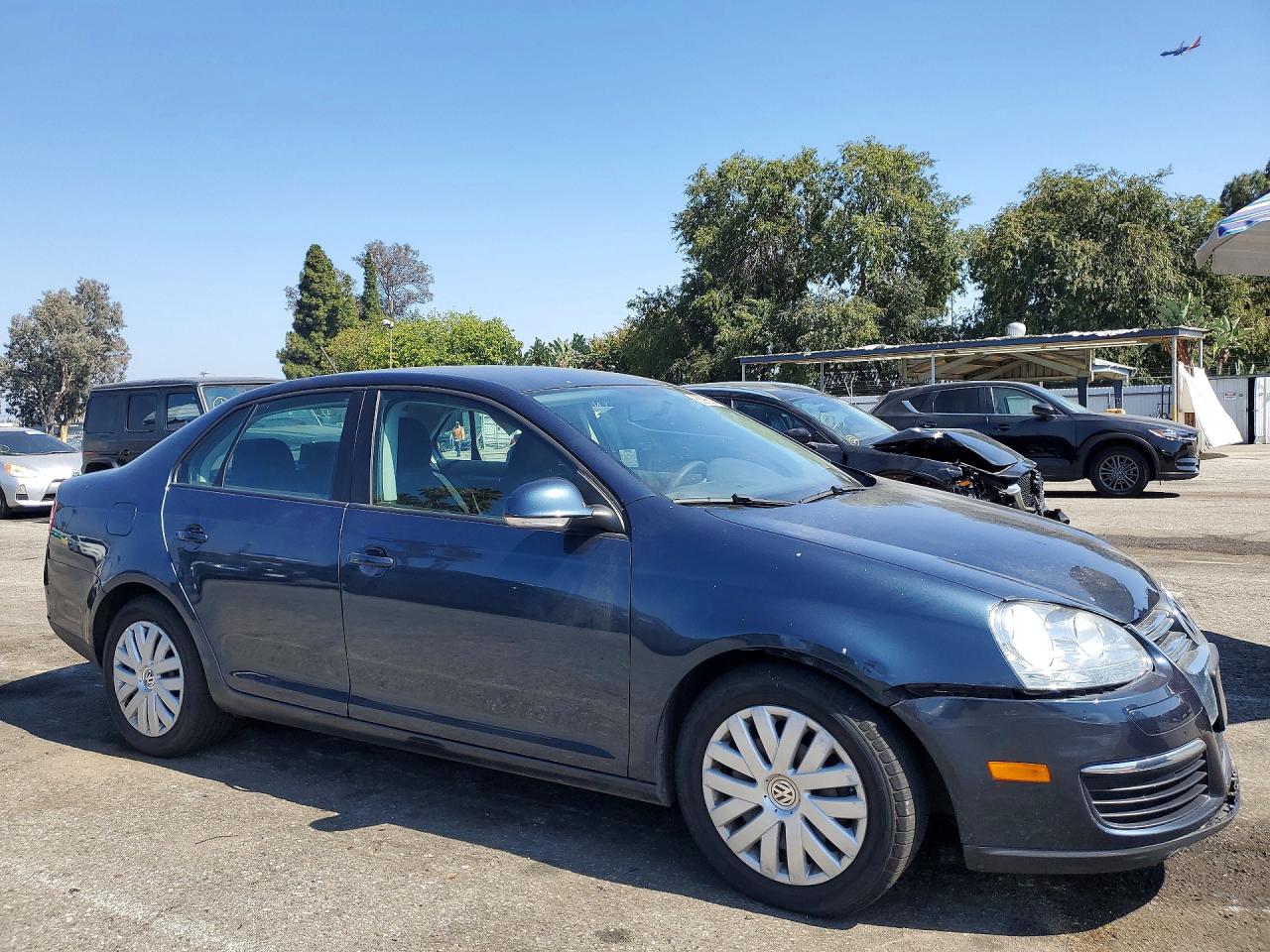 Volkswagen Jetta S