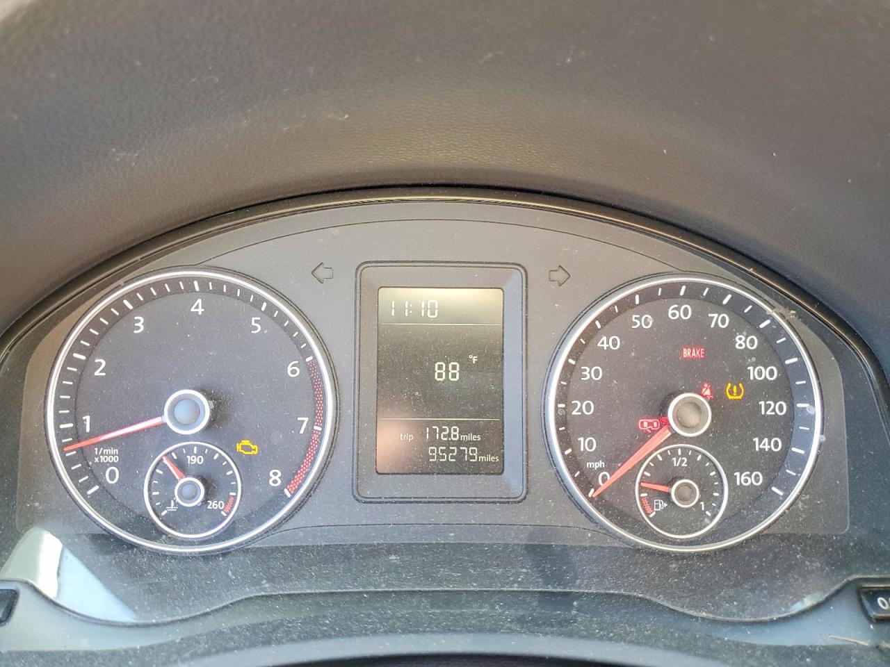 Volkswagen Jetta S