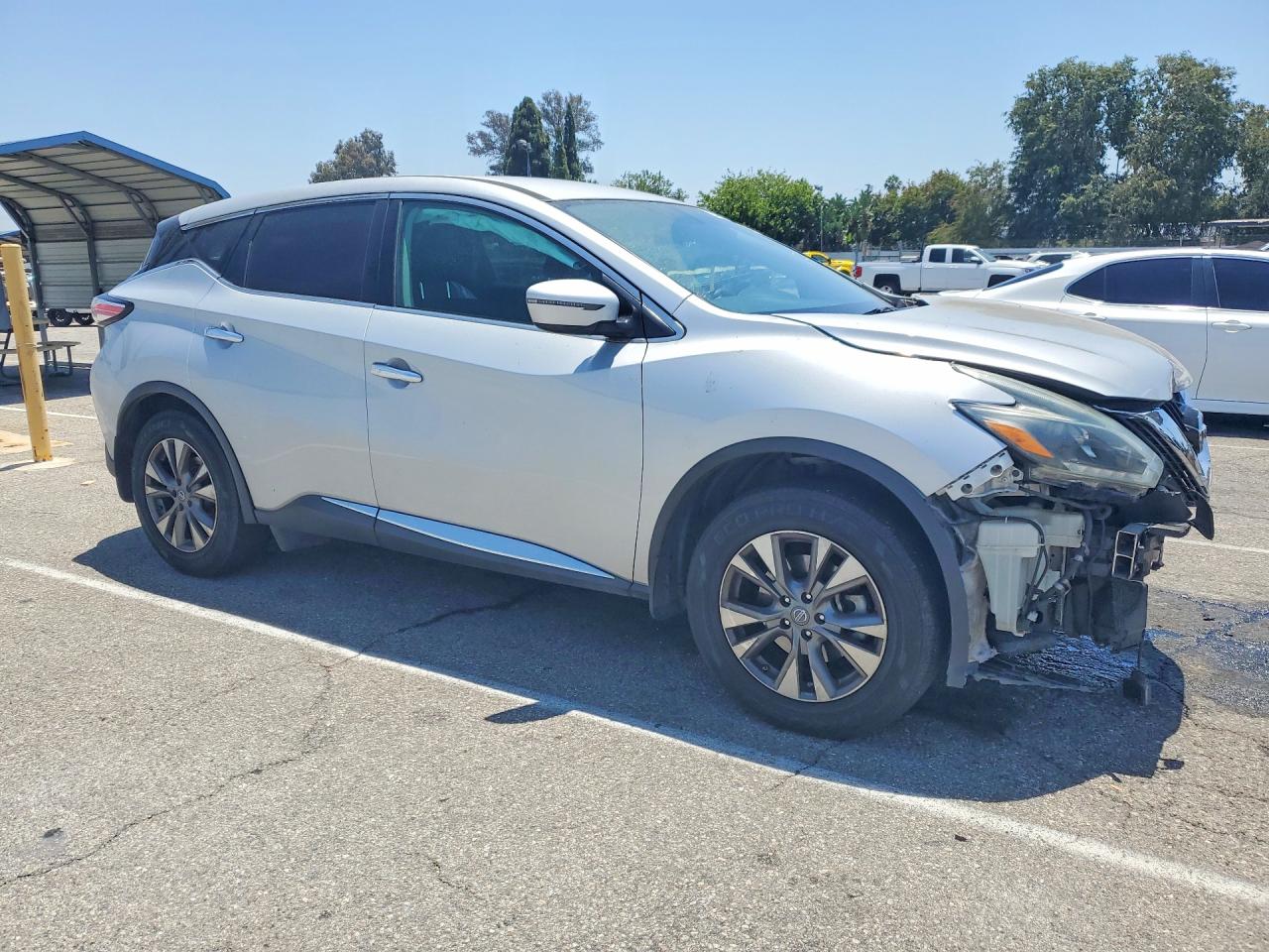 Nissan Murano S
