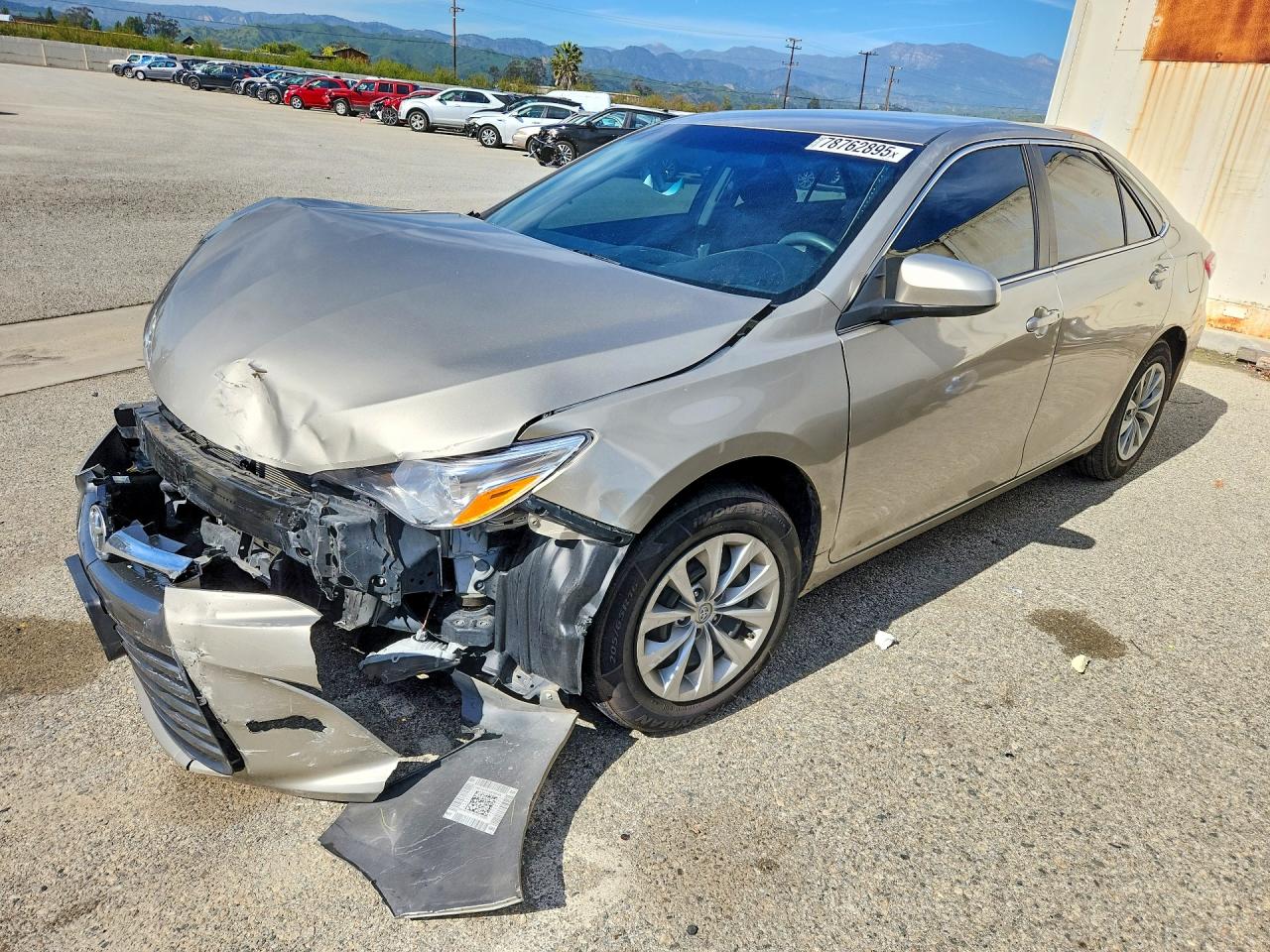 Salvage Toyota Camry Image
