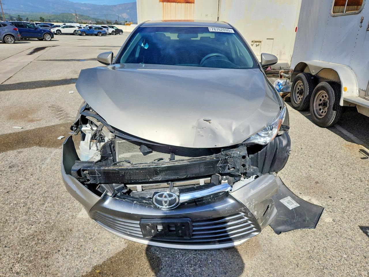 Toyota Camry Le