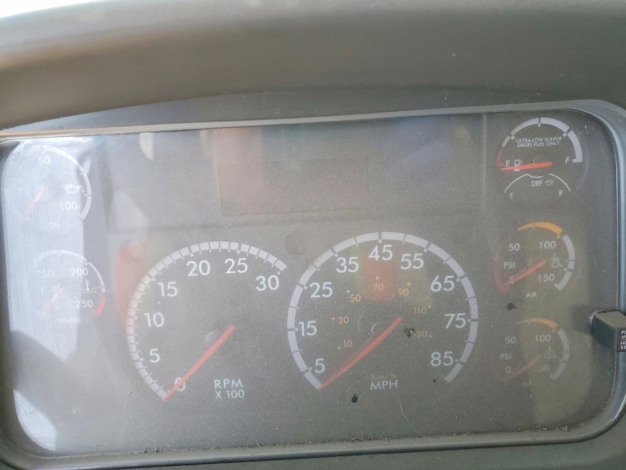 Freightliner M2